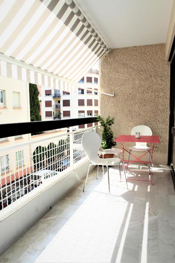 Appartement T3 Plein Centre Saint-Raphaël Exterior foto